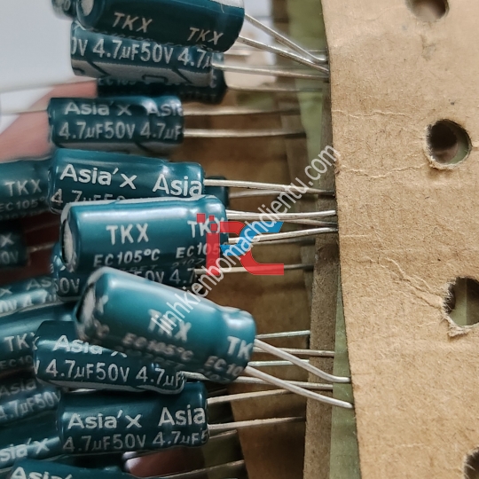 Tụ 4.7uf/50v
