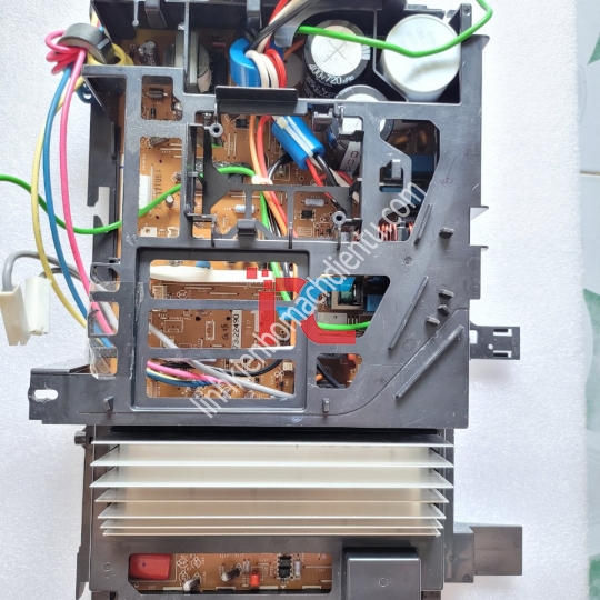 Mạch đuôi nóng máy lạnh Panasonic Inverter đời VU ( 22490 , 02710 ) CŨ