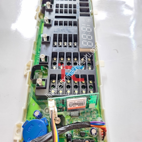 Mạch công suất máy giặt LG EBR8327 0950